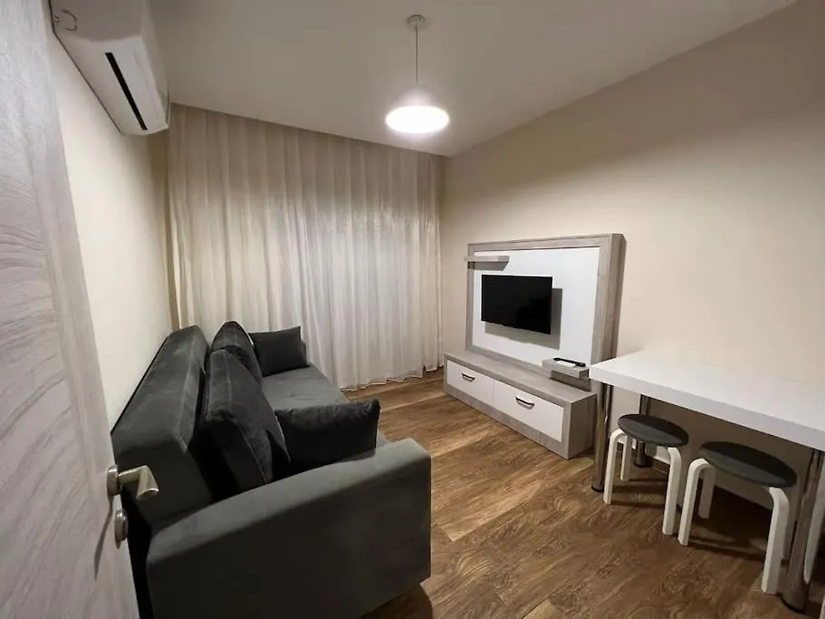 Apartman Ferah, Konyaalti Kumsalina Yakin, Merkezi Konum '15' Antalya