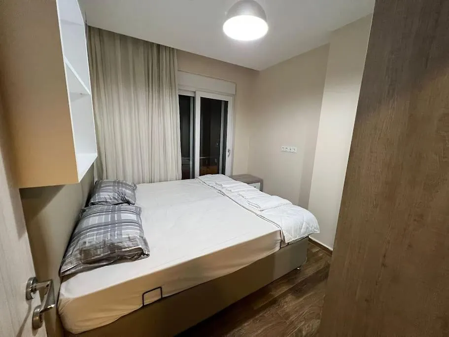 Ferah, Konyaalti Kumsalina Yakin, Merkezi Konum '15' Antalya Apartman